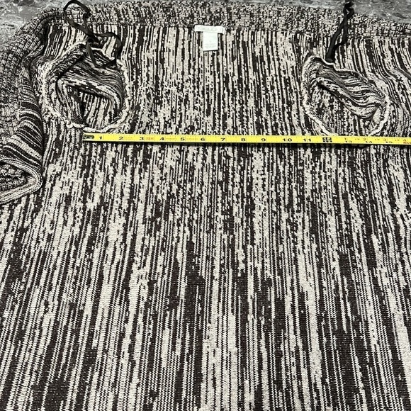 Tweeds Shark‎ Bite Cardigan Size Small - Picture 12 of 12